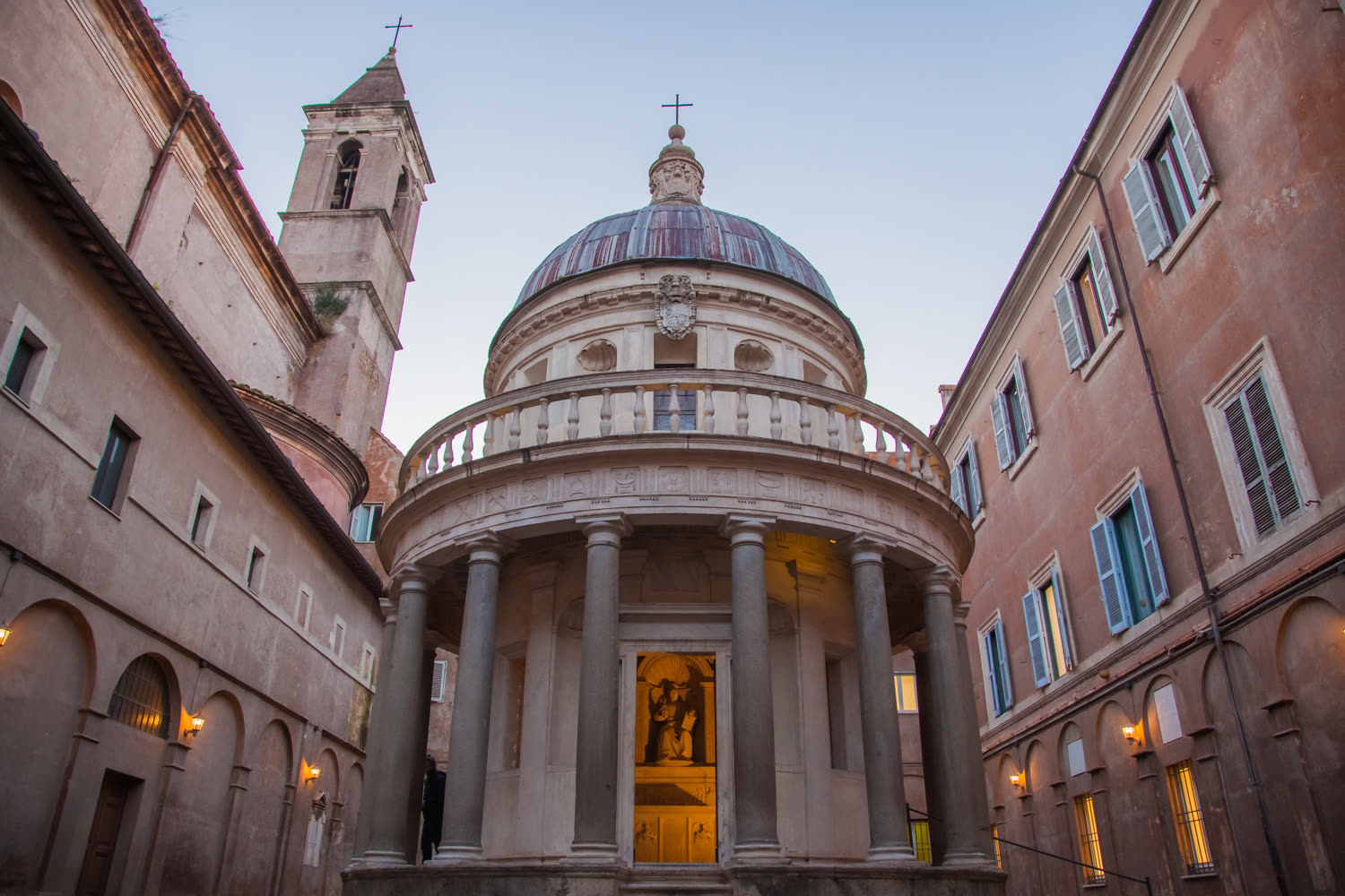 Bramante's Tempietto, Rome — a Renaissance pillared dome: a ring of columns carrying a drum, dome and lantern